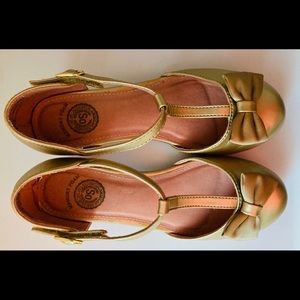 Authentic American Heritage heels